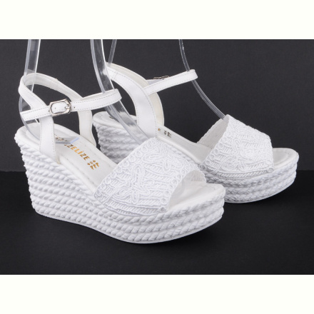 Босоножки Violeta 15004 white