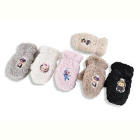 Варежки Королева L9-06 mix