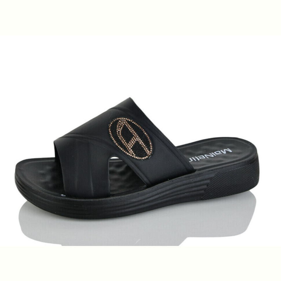 Шлепки MaiNeLin 2598 black Шлепки MaiNeLin 2598 black