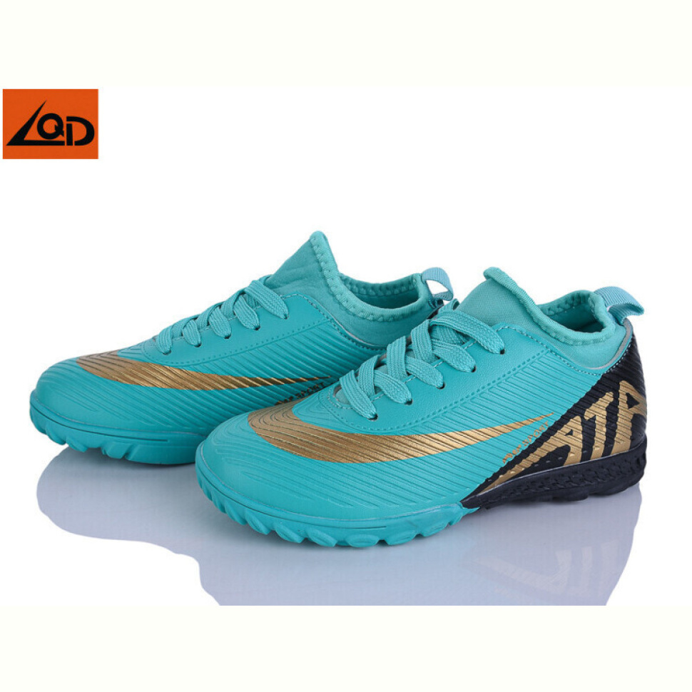 Футбольная обувь LQD TS916-1