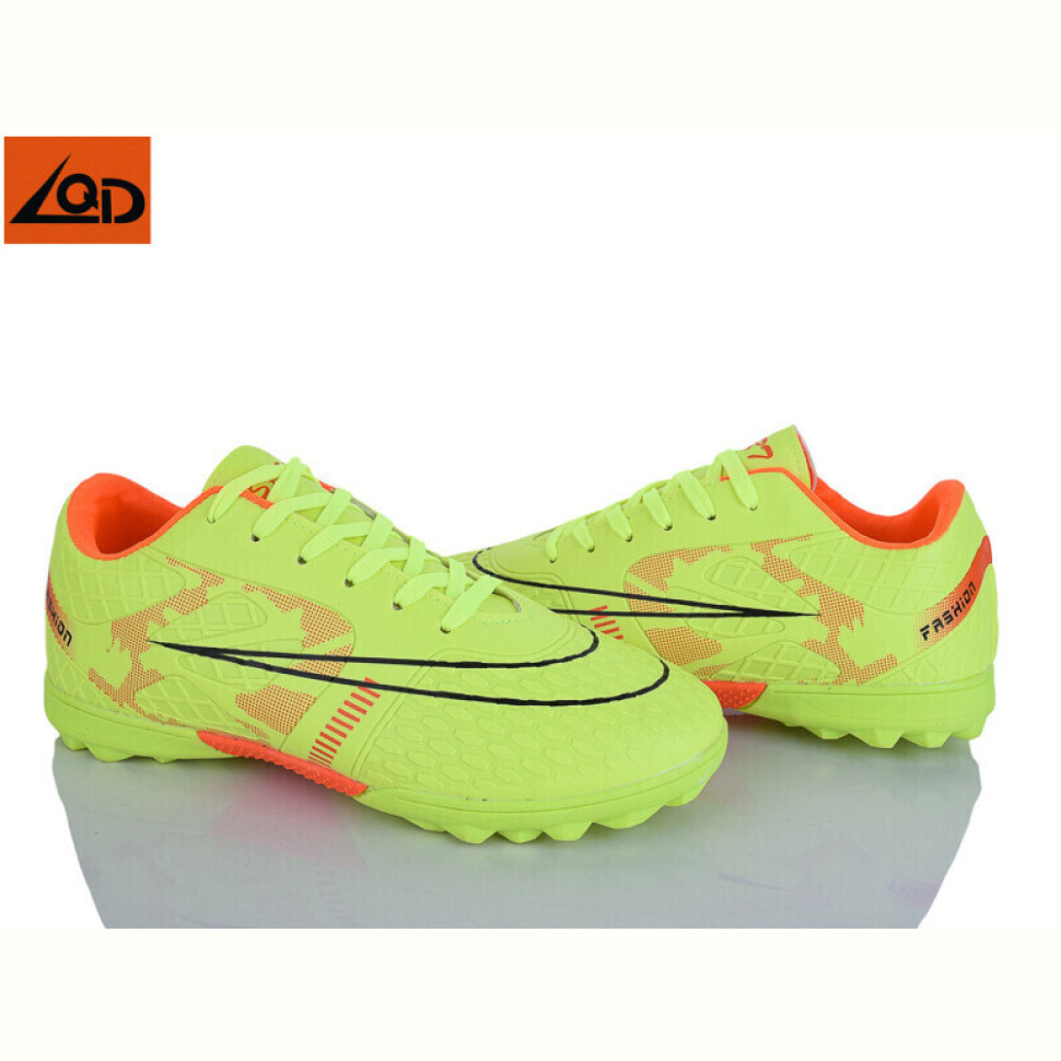 Футбольная обувь LQD M919-3