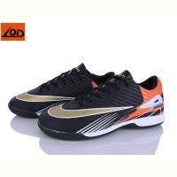 Футбольная обувь LQD M918-1