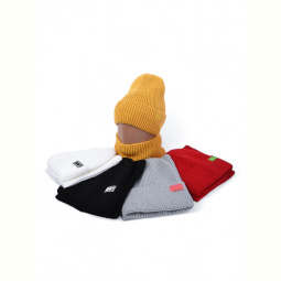 Шапка Red Hat SA6694 mix