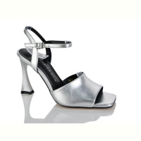 Босоножки Teetspace-Trasta-Egga LL1985-100