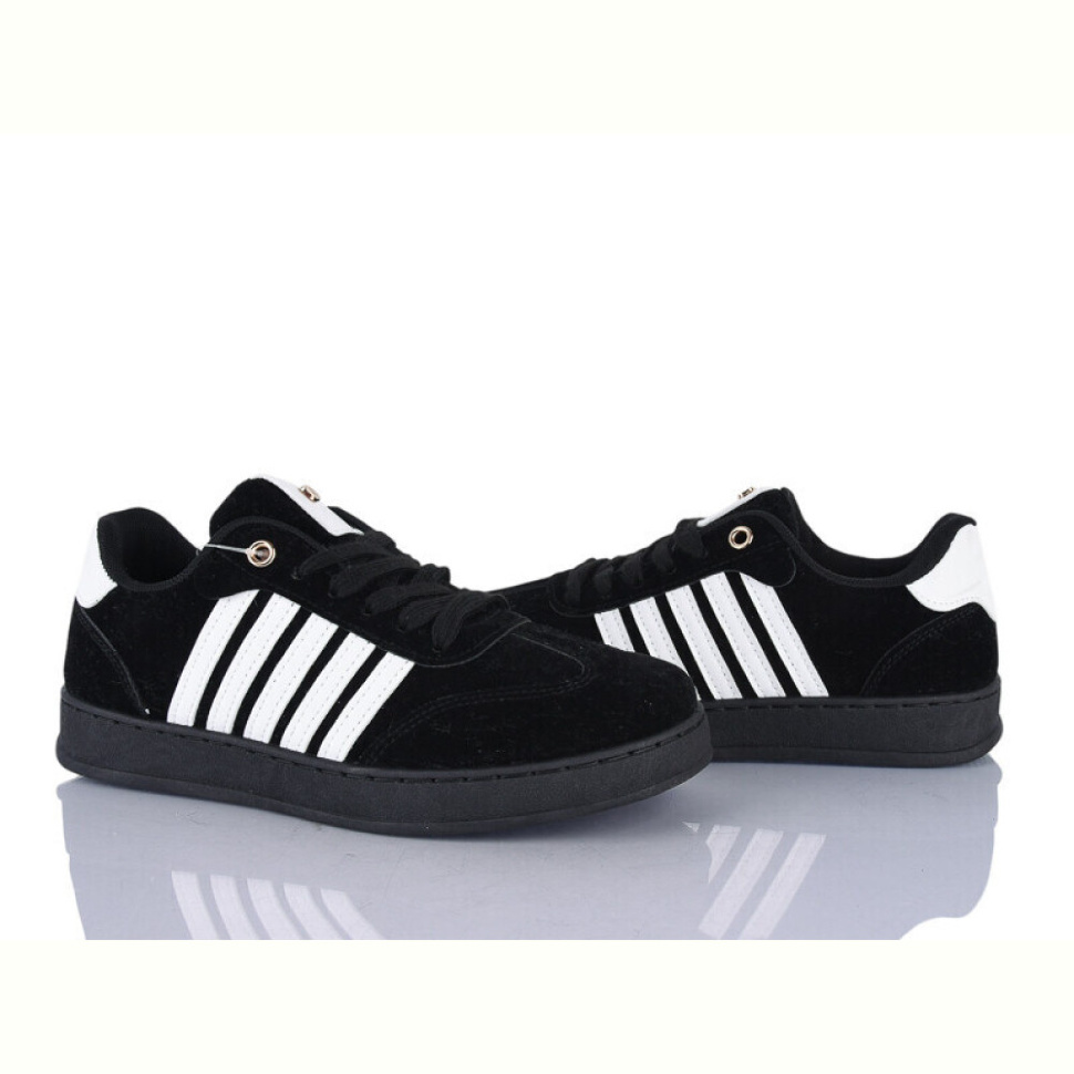 Кроссовки Loretta K555