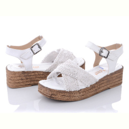 Босоножки Violeta 15000 white